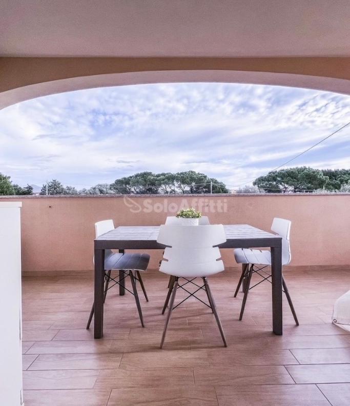 Airport Apartment